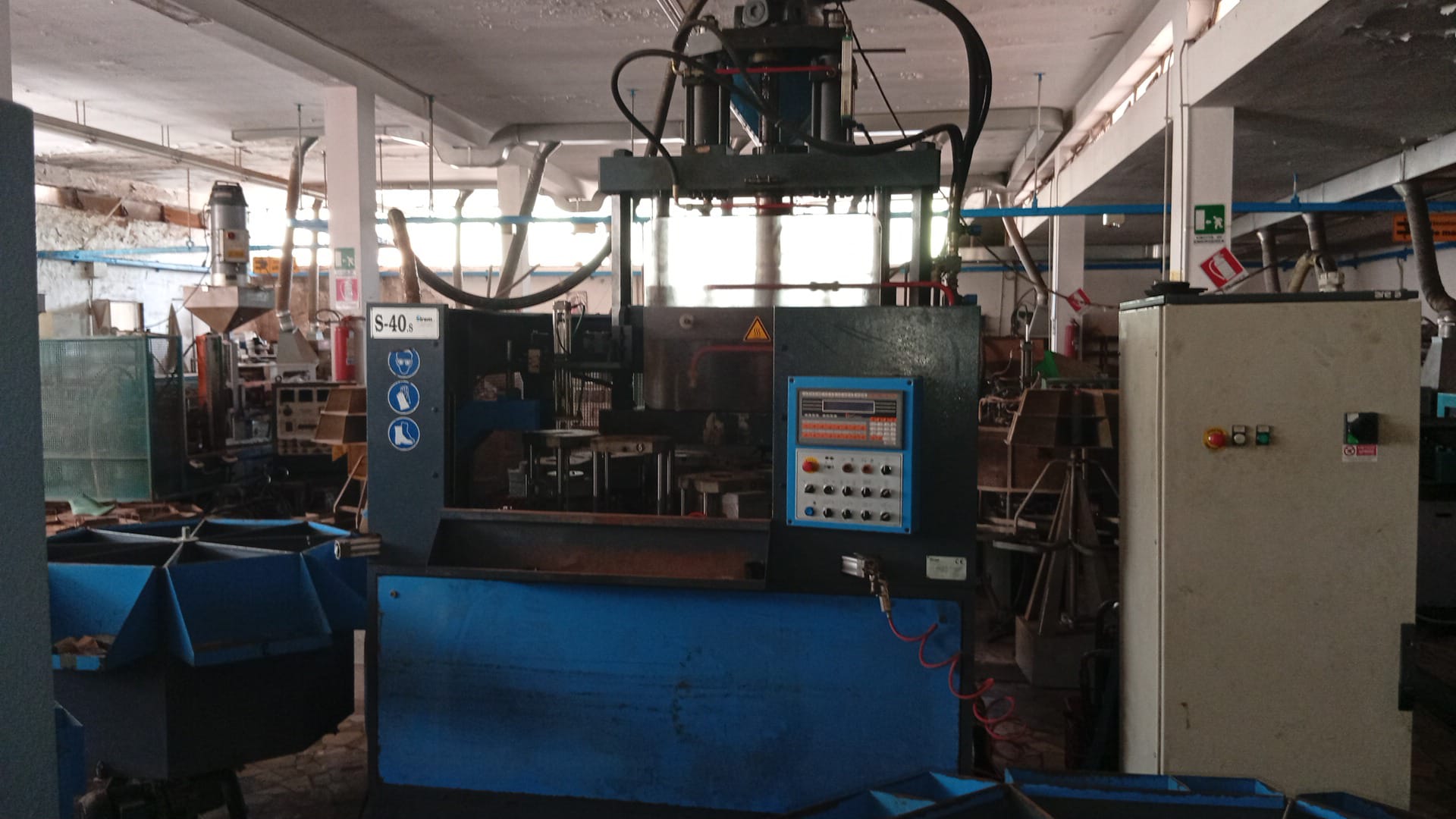 SIREM S40S Pressa rotativa ad iniezione